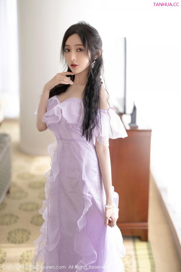 王馨瑶  [XiuRen]高清写真图 2022.04.29 No.4949 王馨瑶yanni第5张图片